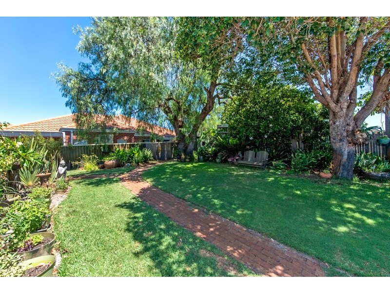 144 Broun Avenue, Embleton WA 6062