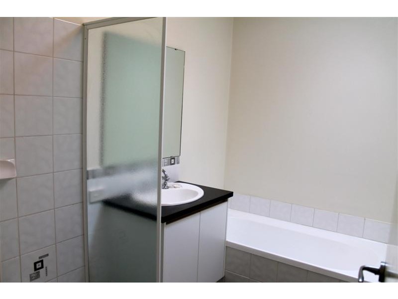 1/65 Katanning Street, Bayswater WA 6053