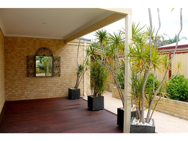 1/65 Katanning Street, Bayswater WA 6053