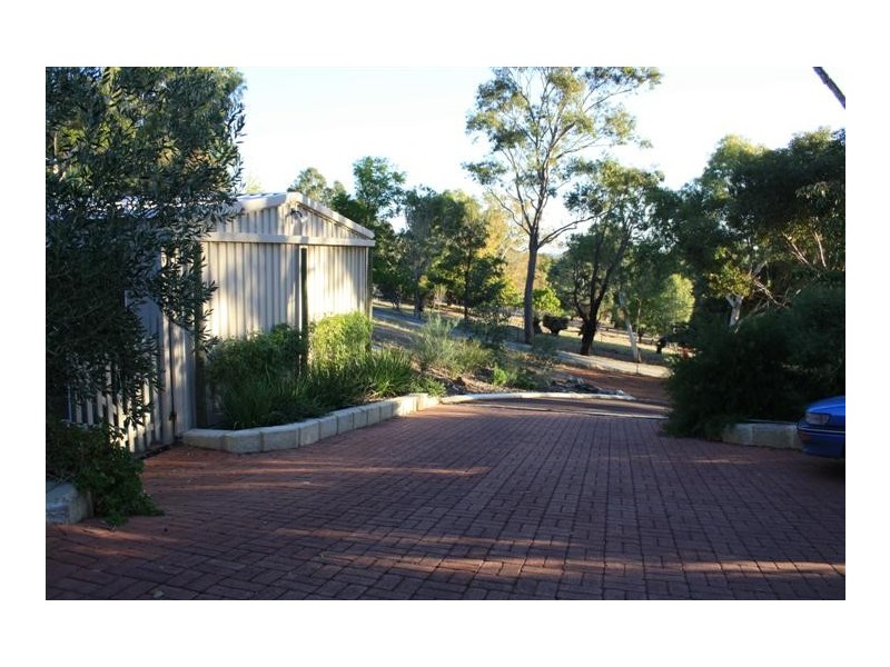 88 McKay Drive, Serpentine WA 6125