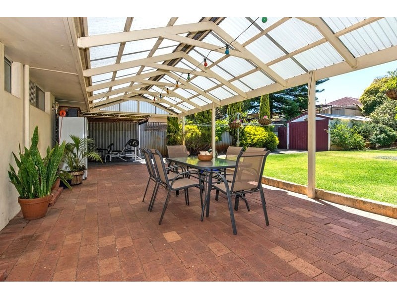 21 Farley Way, Bayswater WA 6053