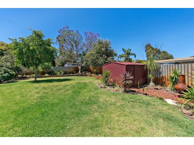 21 Farley Way, Bayswater WA 6053