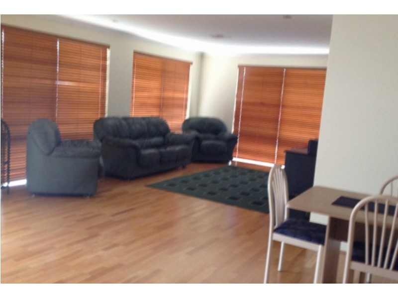 14 Devereaux Crescent, Aveley WA 6069