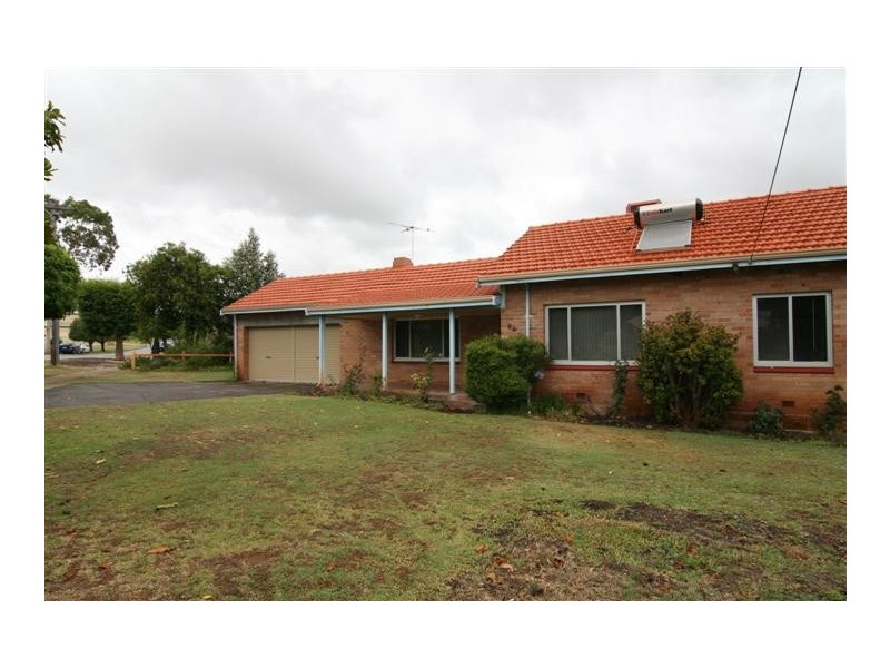 94 Crowther Street, Bayswater WA 6053