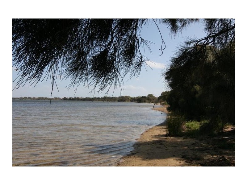 2 Yilberra Drive, Falcon WA 6210