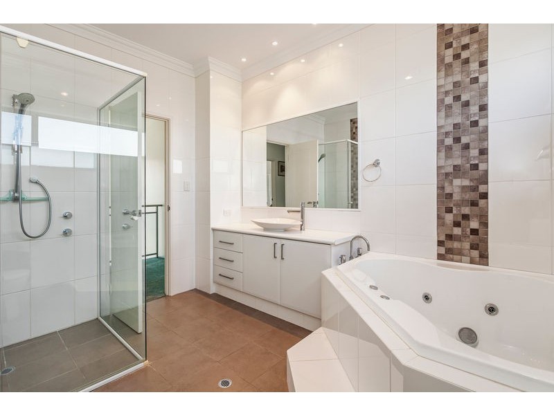 43 Grafton Road, Bayswater WA 6053