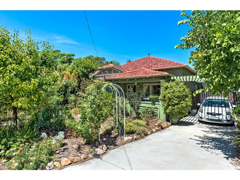 13 Gilbert Street, Bayswater WA 6053