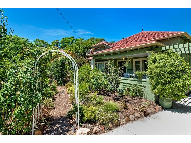 13 Gilbert Street, Bayswater WA 6053