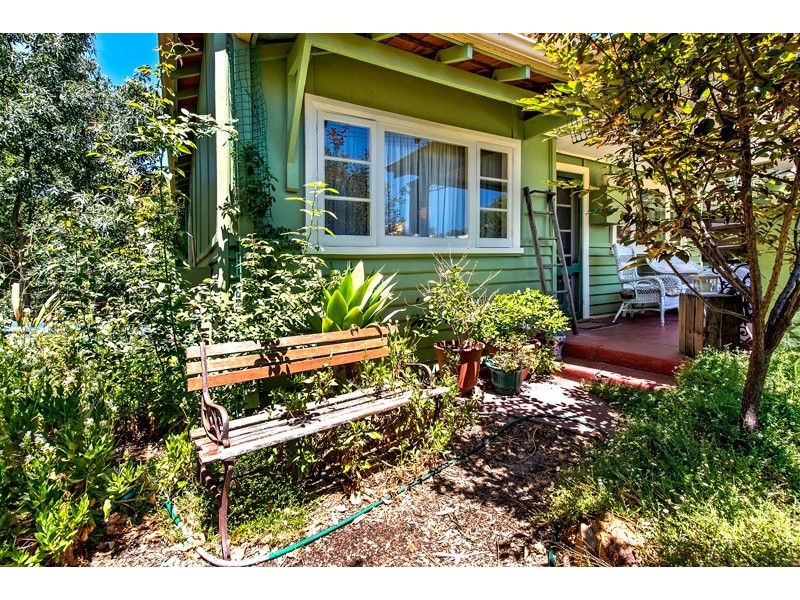 13 Gilbert Street, Bayswater WA 6053