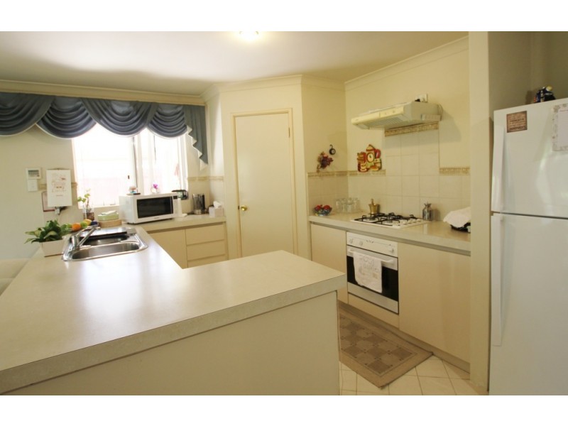 2/7 Toms Court, Bayswater WA 6053
