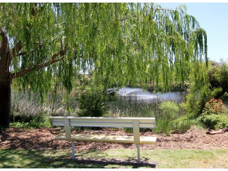 2/7 Toms Court, Bayswater WA 6053