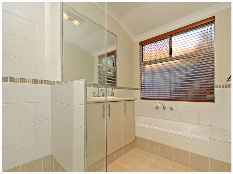 15 Ingham Street, Aveley WA 6069