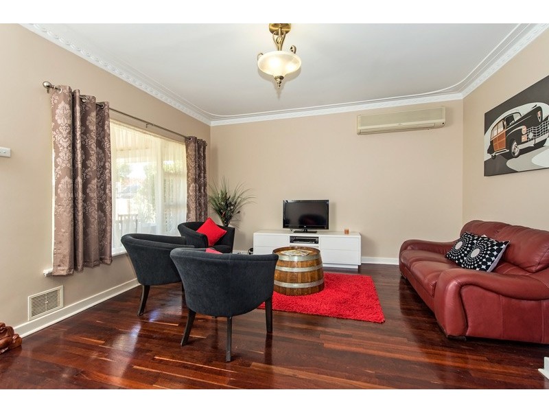 19 Bay View Street, Bayswater WA 6053