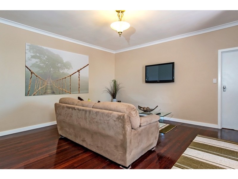 19 Bay View Street, Bayswater WA 6053