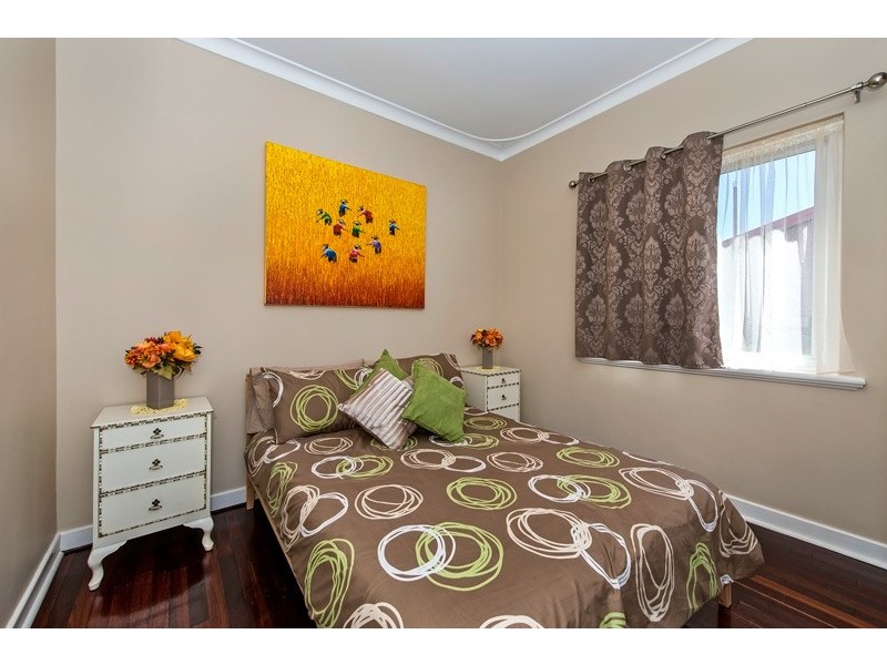 19 Bay View Street, Bayswater WA 6053