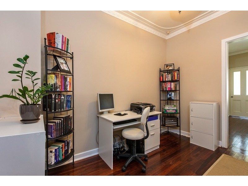 19 Bay View Street, Bayswater WA 6053