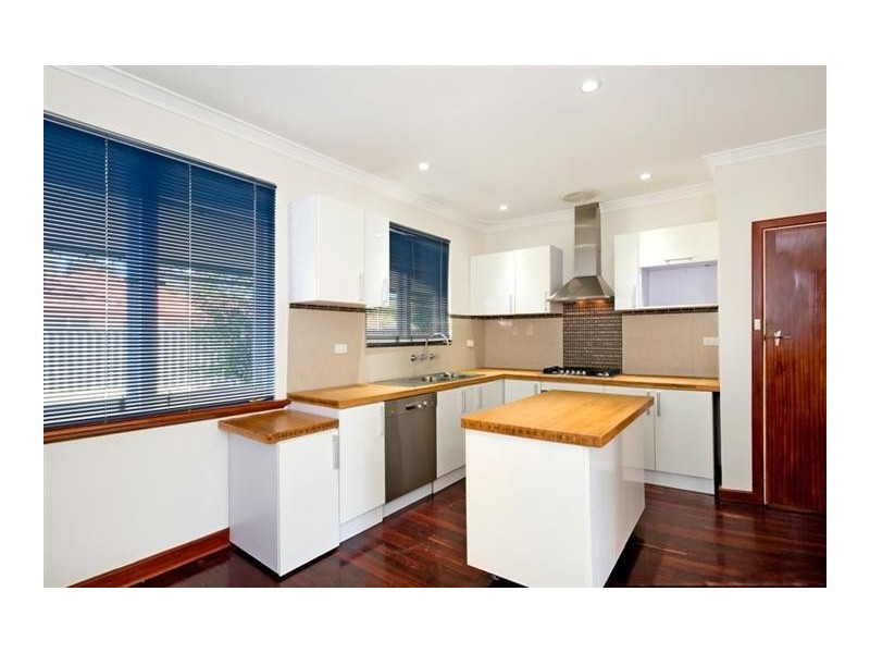 43 Fourth Avenue, Bassendean WA 6054