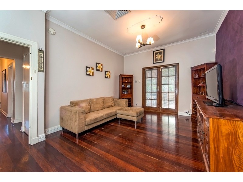 69 Slade Street, Bayswater WA 6053