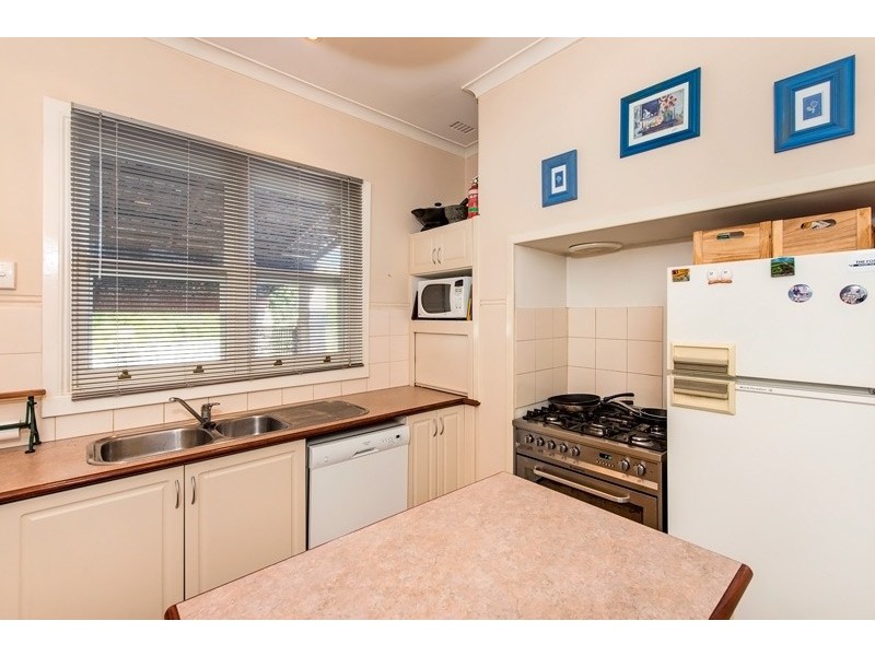 69 Slade Street, Bayswater WA 6053