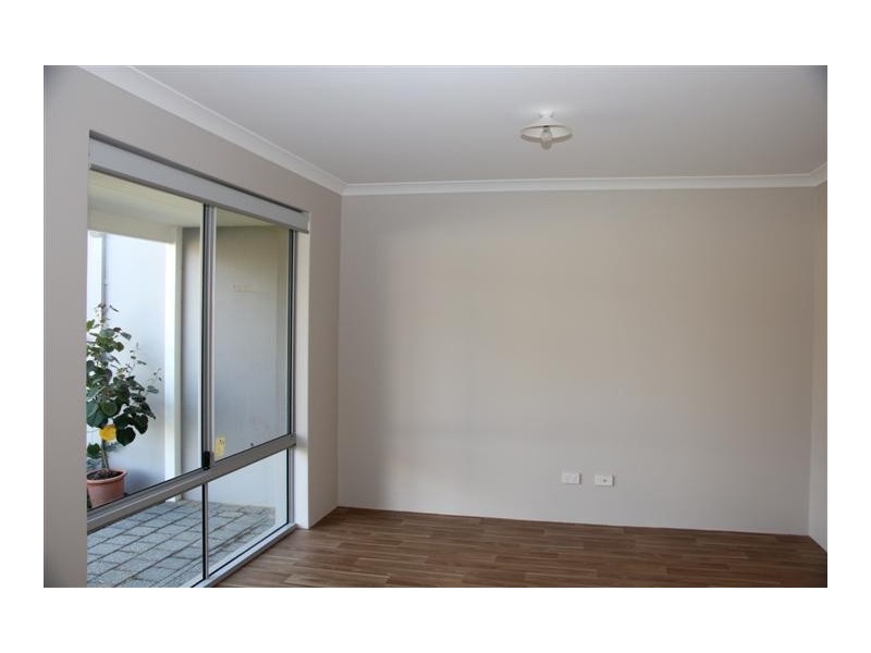 Unit 1, 30 Avenell Road, Bayswater WA 6053