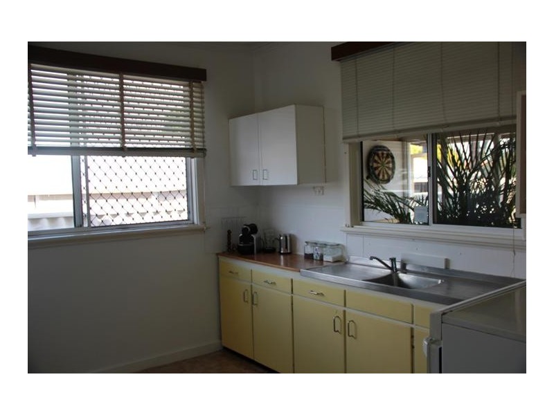 5 Camboon Road, Morley WA 6062