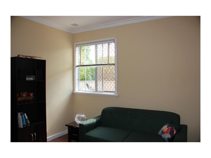 5 Camboon Road, Morley WA 6062