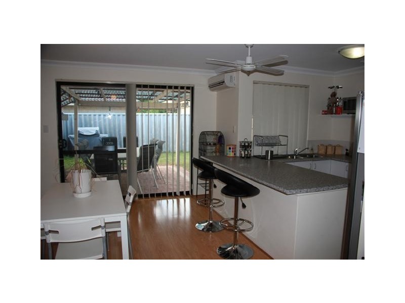 U3, 16 Maroog Way, Nollamara WA 6061