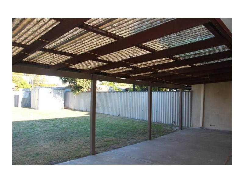 16A Stanley Street, Belmont WA 6104