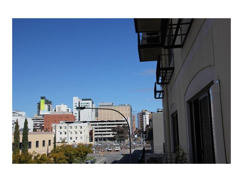 5/8 James Street, Perth WA 6000