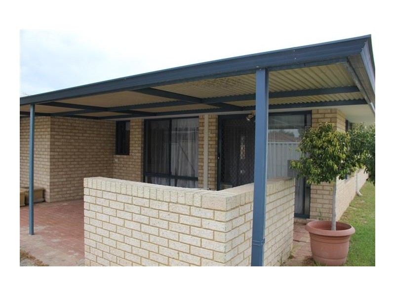 11A Farnaby Lane, Beckenham WA 6107