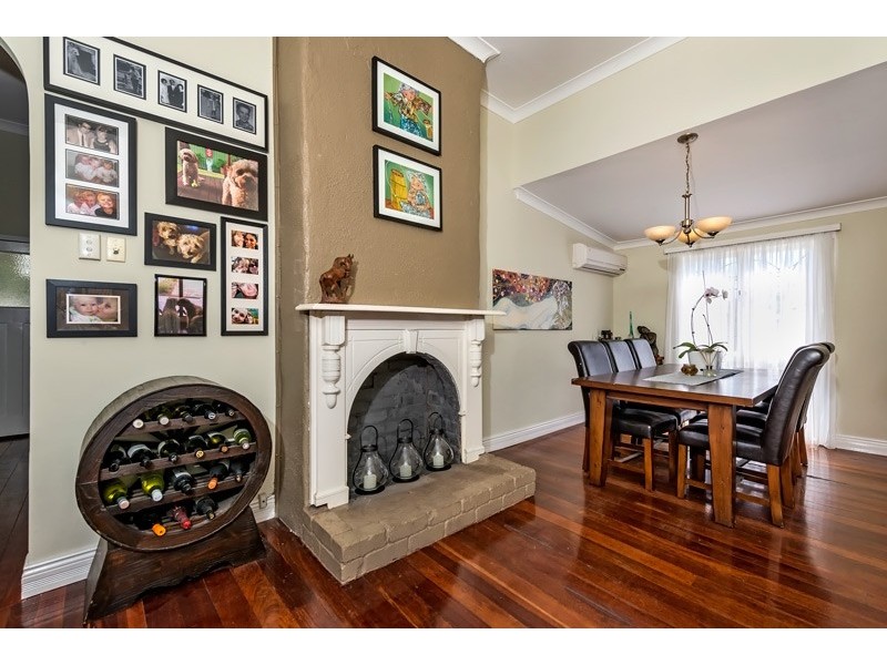 64 Railway Parade, Bayswater WA 6053