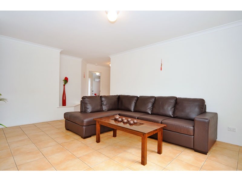 5B Flora Avenue, Bayswater WA 6053