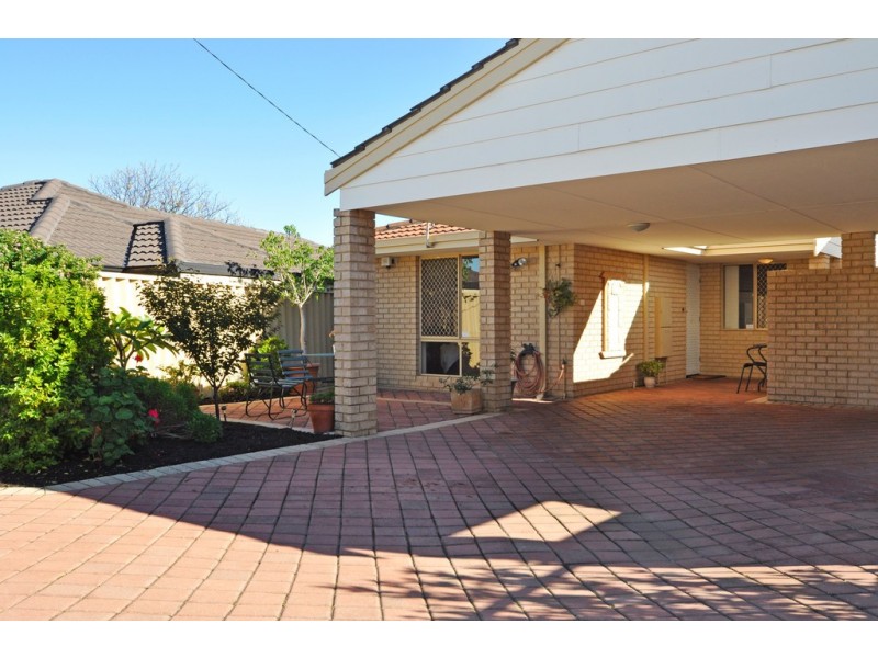 1/5 Braewood Court, Nollamara WA 6061