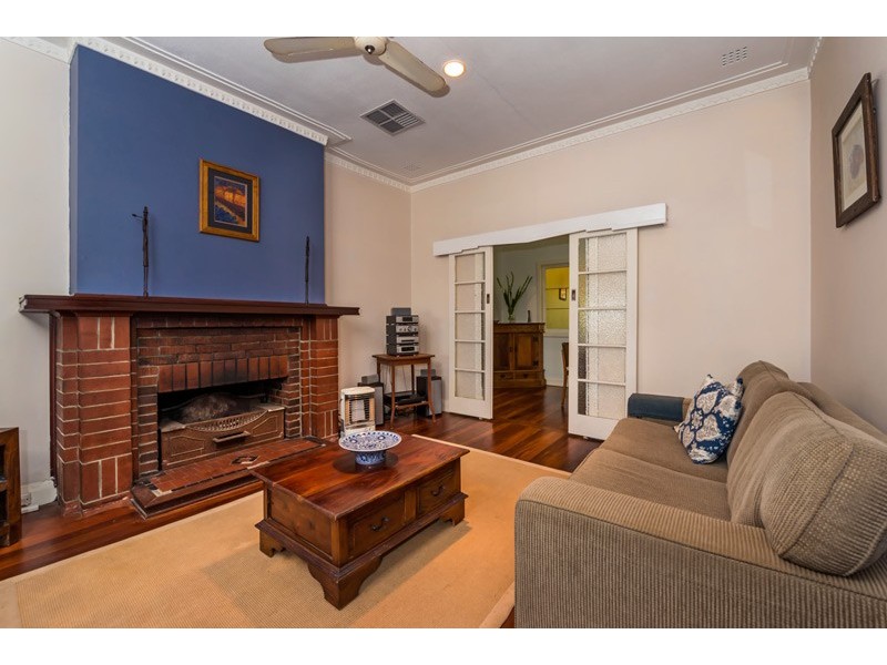 26 Toowong Street, Bayswater WA 6053