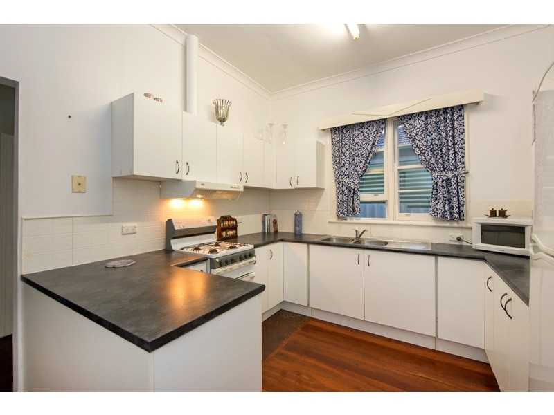 26 Toowong Street, Bayswater WA 6053