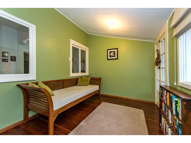 26 Toowong Street, Bayswater WA 6053