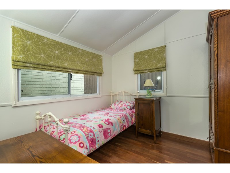 26 Toowong Street, Bayswater WA 6053