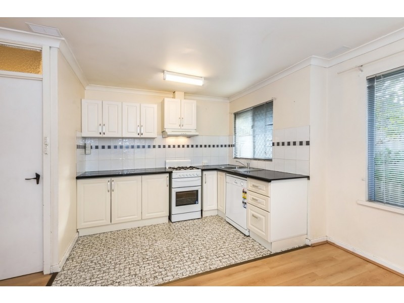 2/94 King William Street, Bayswater WA 6053