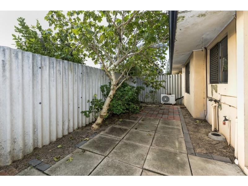 2/94 King William Street, Bayswater WA 6053
