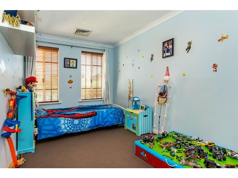 27 Williamson Street, Bayswater WA 6053