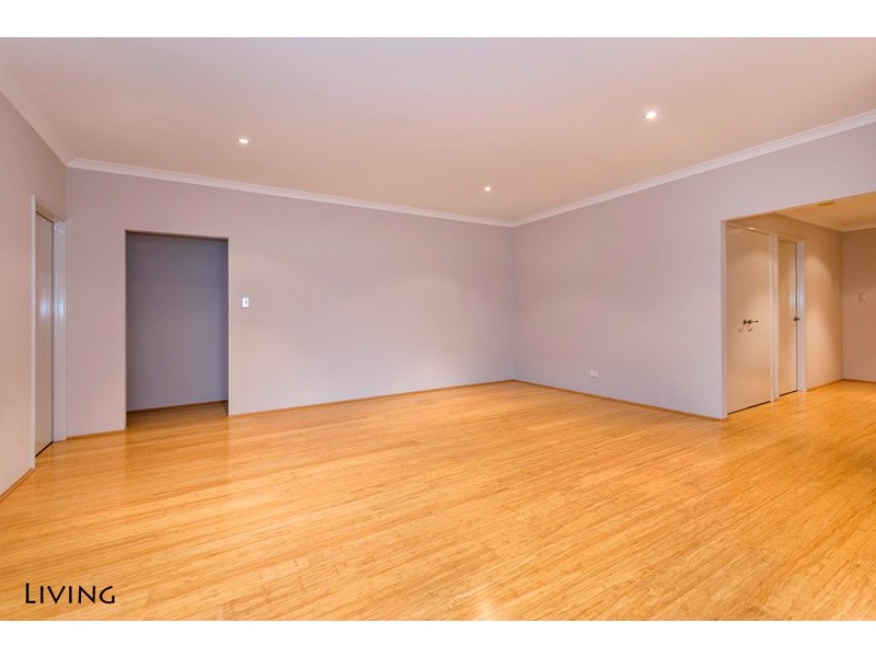 12 Skew Road, Bayswater WA 6053