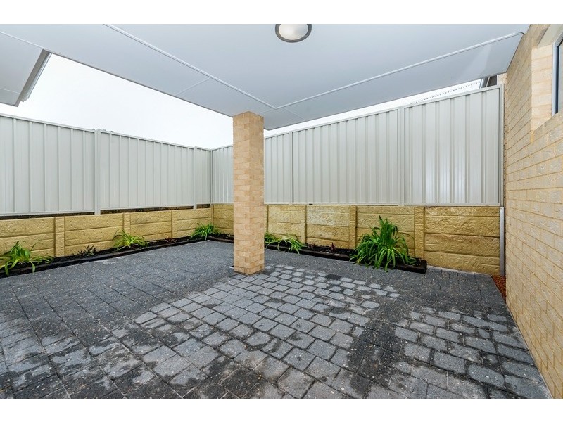 12 Skew Road, Bayswater WA 6053