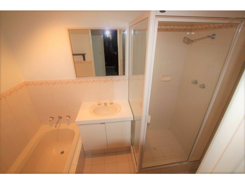 1/298 Albert Street, Balcatta WA 6021