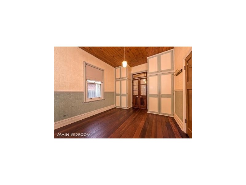 57 Lawrence Street, Bayswater WA 6053