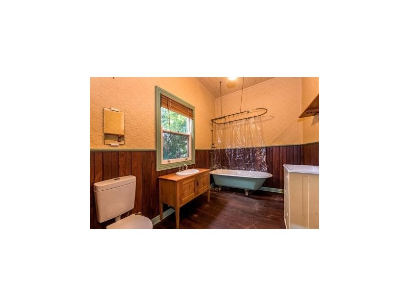 57 Lawrence Street, Bayswater WA 6053