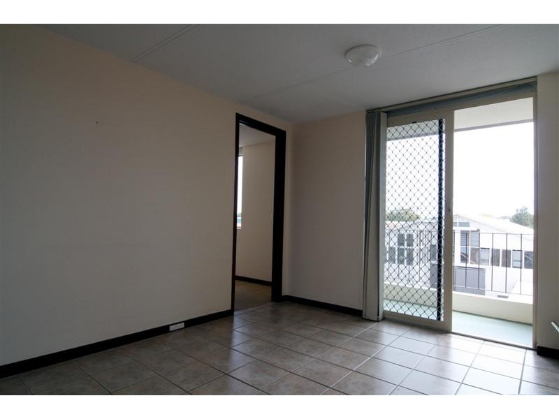 U9, 157 Ninth Avenue, Inglewood WA 6052