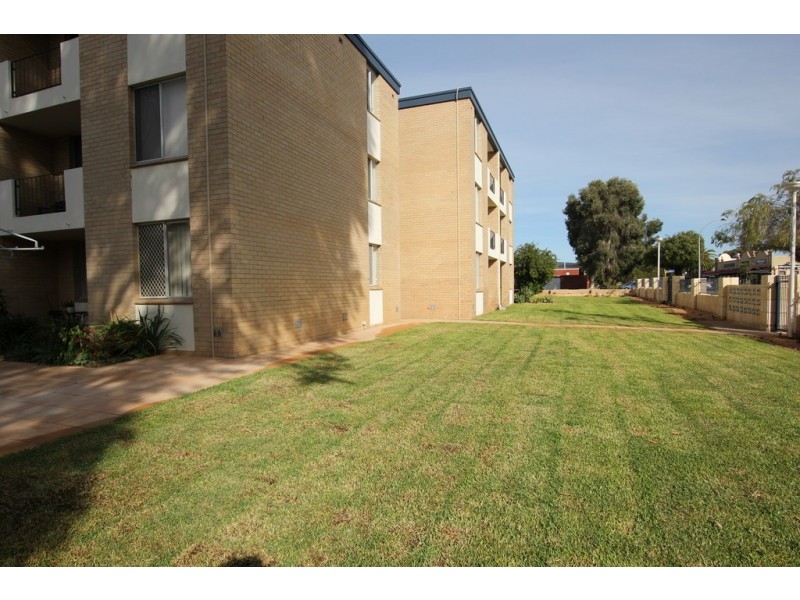 U9, 157 Ninth Avenue, Inglewood WA 6052