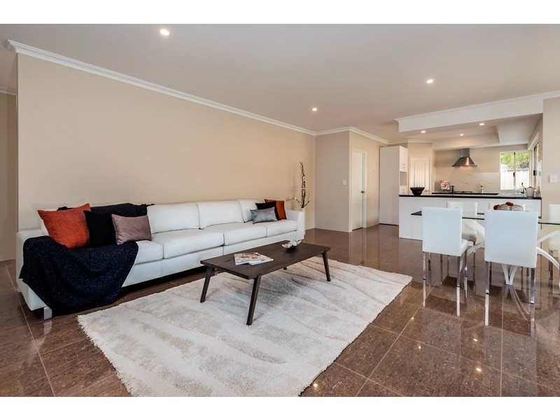 4 Dunstone Road, Bayswater WA 6053