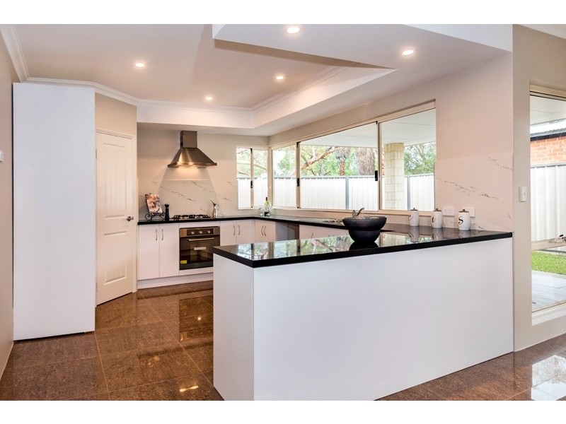 4 Dunstone Road, Bayswater WA 6053