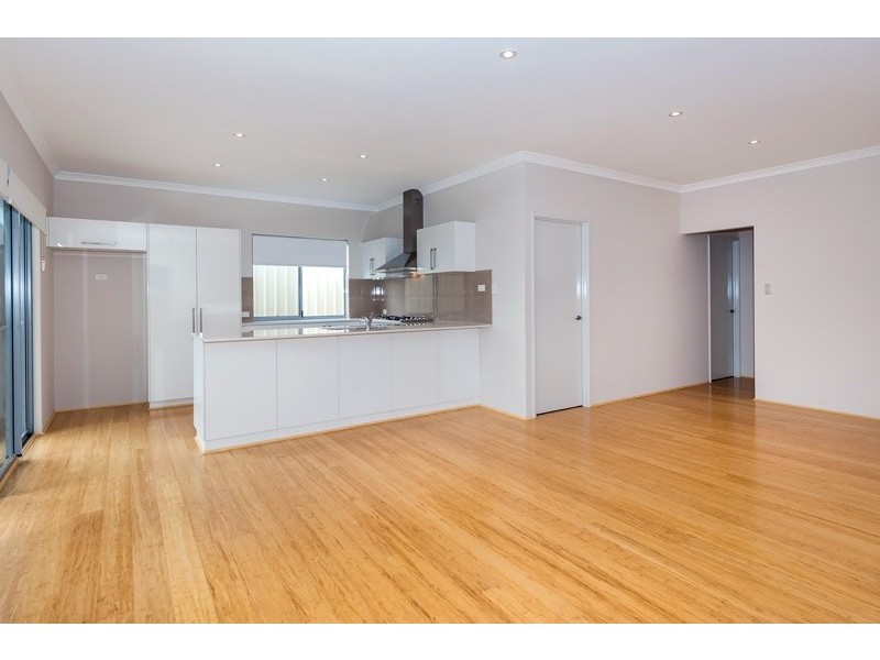 12B Skew Road, Bayswater WA 6053